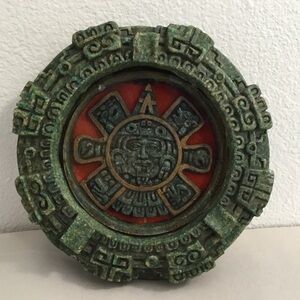 Vintage Crushed Malachite Aztec Sun God Ashtray Paperweight